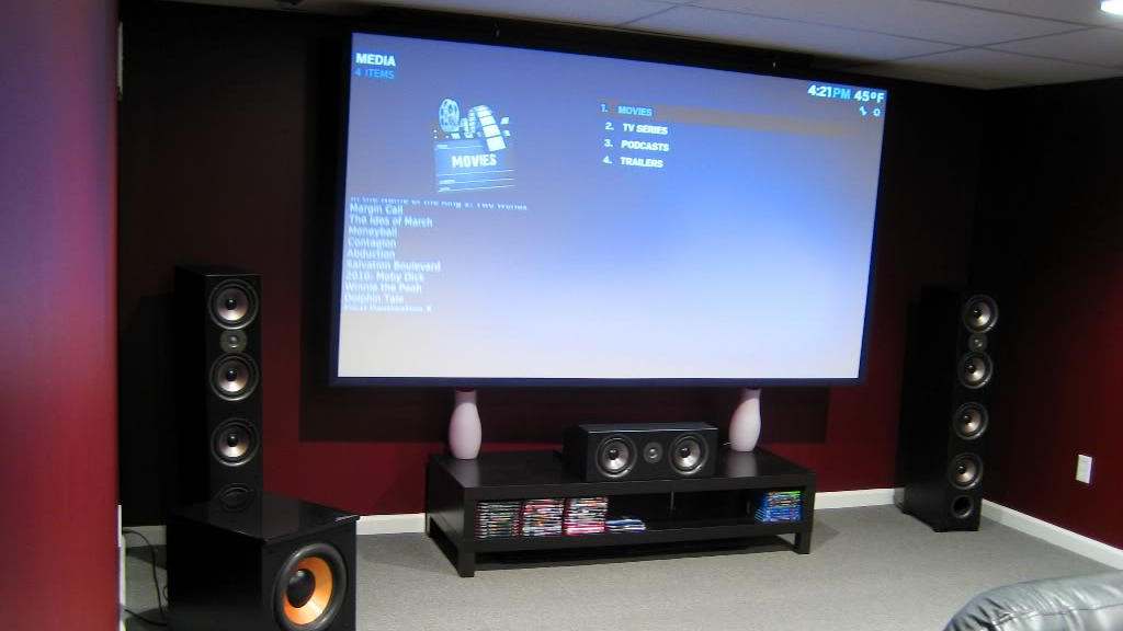 wiretap25's Home Theater set-up (via avsforum.com)